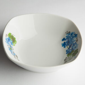 Salad Bowl “Blue Geranium” 1400 ml – Dulevo Porcelain Factory