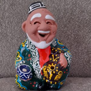 Uzbek figurines with Bread, Handmade ,Rishtan Pottery, size:9*9cm.*