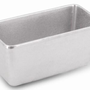 Bread form,tin 500g rectangular of brand ''Kukmara'' Dimensions (W x H x D): 11 x 11.5 x 22cm