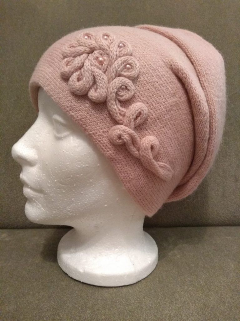 buy in russian store Kalyna the Beautiful women's hats knitted with coarse knit will look very stylish 2022 fashion female hat, beret. 60% of wool. Double knit .^