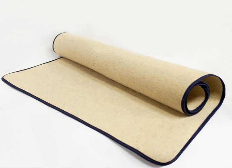 size: 46 * 40cm. Fine wool felt sauna mat. brand''Borskaya factory"