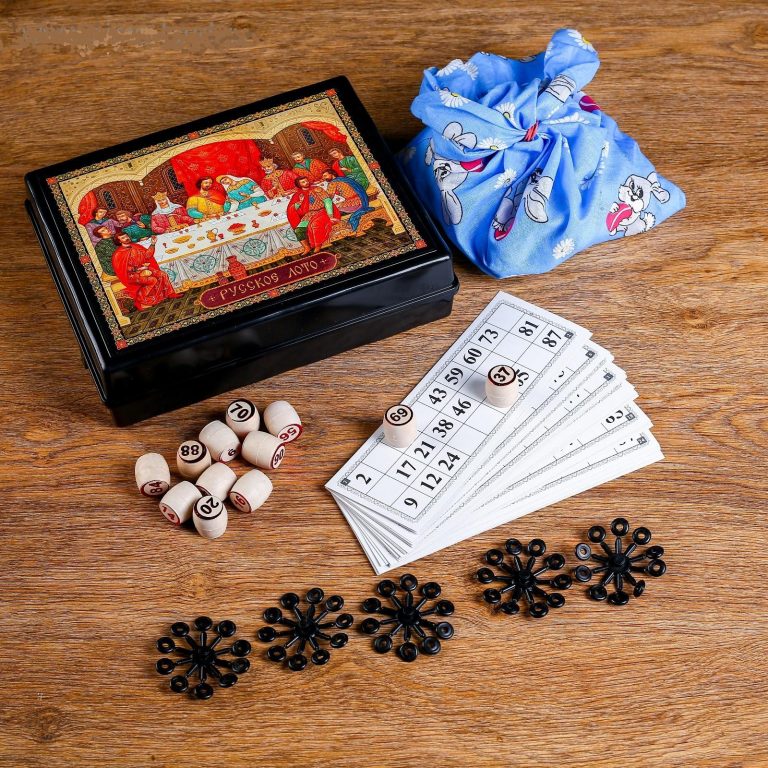 Bingo,Lotto Russian "Feast" in a wooden gift box,size: 26cm x 20cm x 7cm^