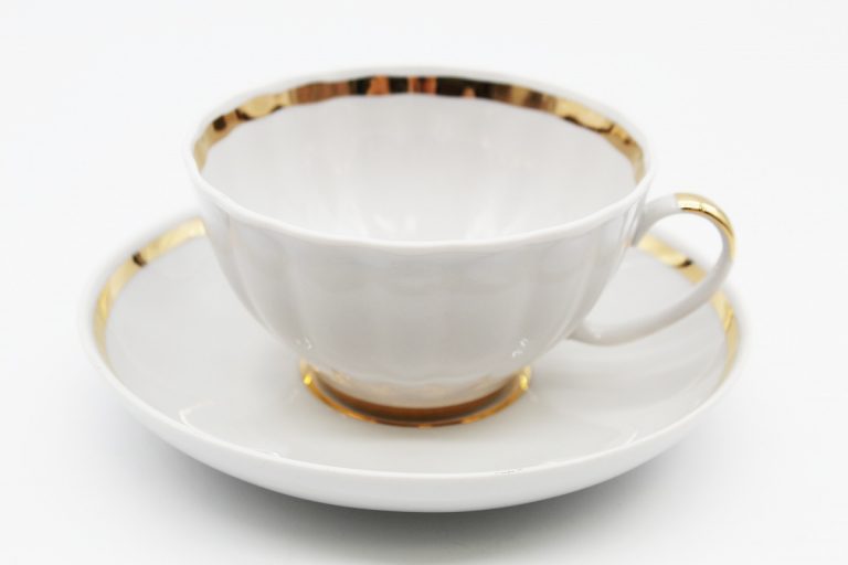 Cup and saucer ,275gr.Hand painting with 24 karat gold from Famous Dulevo plant.