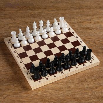 29x29 cm. wood board Chess "Pawn", plastic pieces, king h = 7.2 cm, pawn h = 4 cm)