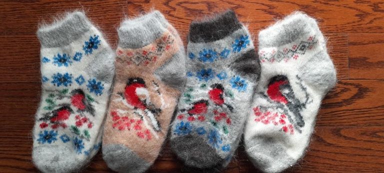 Toronto. buy Russian Thick wool socks from goat down size:6-8(23-24cm).Goat Down Orenburg brand socks. Thick, very soft
