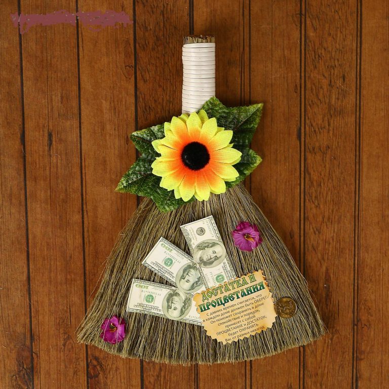 Good Luck  Amulet. Charm "Money broom", dollars, 25-27 cm.