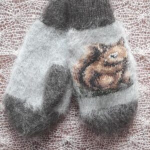 size:16-20.Mittens from goat down production Orenburg. Patterns  in Assortment.