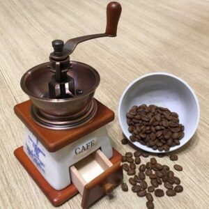 Manual Coffee Grinder Classic ceramic/wood.