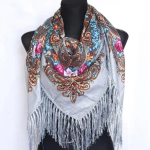 Size: 120 by 120cm. Shawl with silk fringe. 80% of wool, 20% of viscose