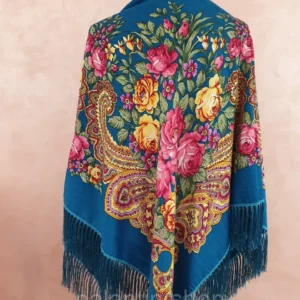 Size: 120 by 120cm. Shawl with silk fringe. 80% of wool, 20% of viscose