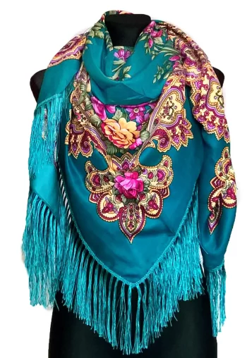 Size: 160 by 160cm. Shawl with silk fringe. 80% of wool, 20% of viscose