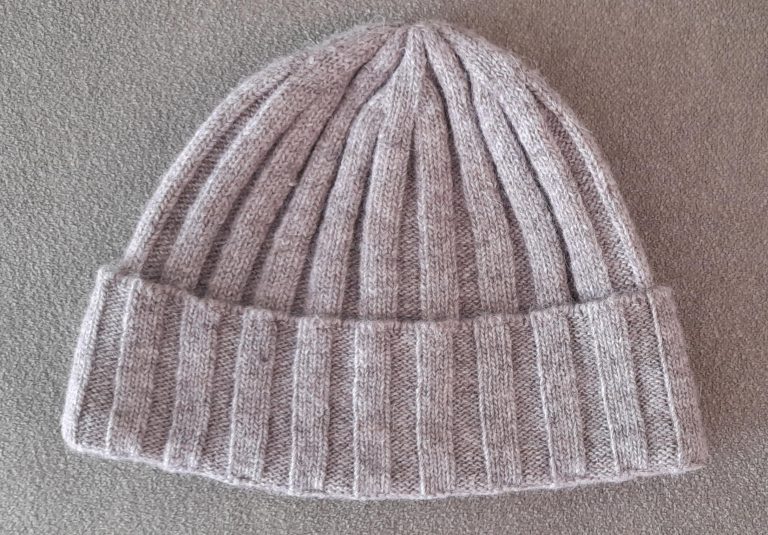 Men's Caps Hats Cashmere from Mongolia 100% Pure Cashmere Caps, Hat knitted from Mongolia 100% of cashmere, fine knitting. size: S-M