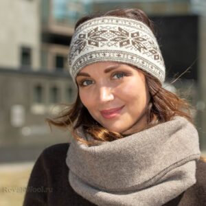 Wide cashmere bandage from camel hair, knitted. made in Mongolia with a Norwegian pattern