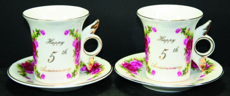 Happy Anniversary cups&mugs buy in Kalyna store Toronto Ontario 2 Mugs "5th Happy Anniversary", size: 150 ml. in the gift box. material: Bone China.