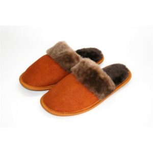 size:11(41rus).Foot length: 25,5cm. Slippers made of 100% natural Suede (Dublena). Outsole Rubber.