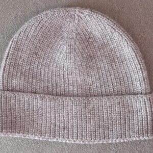 Caps, Hat knitted from Mongolia. 100% Pure cashmere.