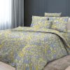 "Queen" size of 4 pc set.  Duvet cover: 180x215cm, Pillowcase: 70x70 - 2 pcs. Sheet: 200x220cm