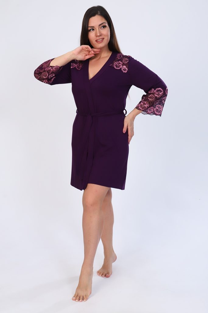 Пенюар 38195 size:L(54-Rus). Women's Dressing gown with lace 38195