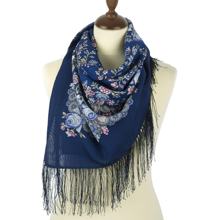 add-737-14man2 Pavlovo-Posad Shawl "Mariya" 100% of wool with silk fringe, size 89*89cm.