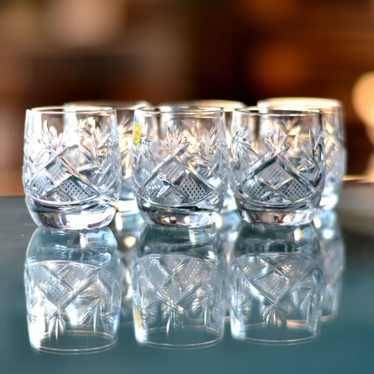 Set of 35ml Pinwheel crystal glasses for vodka, 6 pieces. made in Belarus.